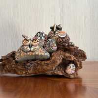 Famille hiboux galets et bois flotté