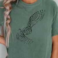 Barn Owl Silhouette Shirt &ndash; Minimalist Flying Owl Tee, Nocturnal Bird Lover Gift, Night Forest