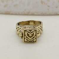 Vintage Style Owl Poison Box Ring with Black Stone, Gold Tone Secret Compartment Ring, Gothic Owl St