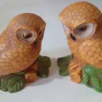 Homco a pair of resin owl figurines. Size 5 1/2 x 7 x 4 1/2 inches  and the other is 6 1/2 x 7 1/2 x