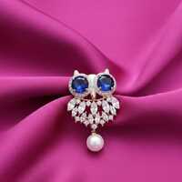 Blue Sapphire Owl Brooch Pin with Pearl Drop, 14K Gold Plated Crystal Bird Brooch, Vintage Statement