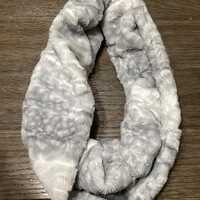Infinity Scarf Luxe Cuddle Snowy Owl