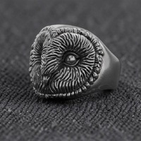 Barn Owl Sterling Silver Ring – Detailed barn-owl animal jewelry, often handmade and popular w