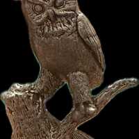 Vintage 1974 Metal Owl Figurine on Tree Stump Base &ndash; Silver Tone 70s Woodland Decor