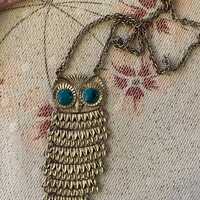 Vintage 1970s Owl Statement Necklace &ndash; Large Articulated Owl Pendant with Turquoise Style Eyes