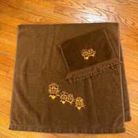 Martex bath and finger tip towel embroidered owls brown 70s vintage bathroom decor