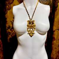 Vintage 1970s OWL Necklace, Gold Articulated Pendant Rope Chain