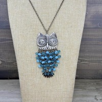 Vintage Silver Tone and Blue Bead Articulated Owl Pendant Necklace 32 Inch