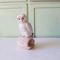 1970s Retro Owl Figurine: Kitsch Ceramic Home Decor (9 inch)