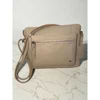 Wise Owl Sling Shoulder Bag Beige Nappa Pebbled Leather Crossbody Zip Pockets