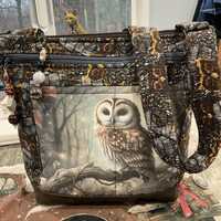 Great Pocket and Key Fob Owl in Wood Looking Fabric Crossbody or Shoulder Adjustable Strap Fabric Pu