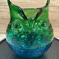 Hand-Blown Art Glass Owl Vase &ndash; Honeycomb Pattern, Green-Blue Ombre, Mid-Century Style