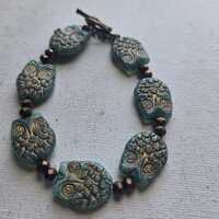 Vintage Czech Glass Owl Beaded Bracelet with bronze beads
