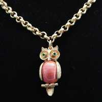 Stella & Dot Owl Pendant Necklace Gold Tone Coral Cabochon Accent