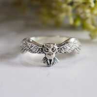 Sterling Silver Flying Owl Ring, Vintage Oxidized Boho Band, Wisdom Symbol