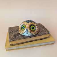 Vintage Italian Alabaster Owl Paperweight &ndash; Hand Carved Stone, 1970s Desk Decor, Whimsical Boo