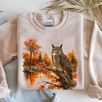 Retro Great Horned Owl Sweatshirt | Vintage Birdwatching Unisex Jumper