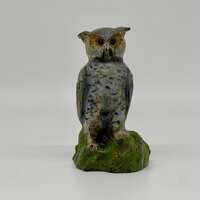 Extra Rare Antique Owl Doorstop, Attributed to National Foundry, 19th Century Cast Iron Owl on Stump