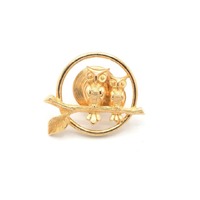 Vintage Avon Gold Toned Owl Brooch .9"