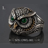 Sterling Silver Owl Ring with Emerald Stone &ndash; Animal Wrap Design