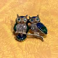Pair of Owls Brooch in gold tone blue and green enamel fall theme Rhinestones