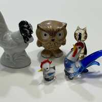 5 vintage miniatures - roosters, chick, owls - glass and ceramic assortment