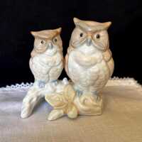 Otagiri owl with baby owl figurine; 3 3/4" high; made in Japan ca 1980s