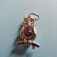 Vintage Sterling Silver charm: Owl with crystal belly (A1)
