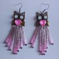 Boucles d'oreilles hiboux en perles.