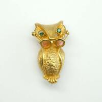 Costume Vintage Wise Owl Gold Tone Brooch Pin Satin Finish Green Rhinestone Eyes 3D Moving Movable G