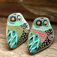 Mystic Owl Enamel Pin - Green or Pink