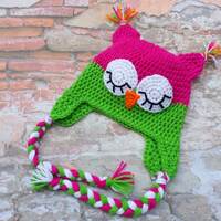 Crochet Owl Hat. Crocheted Sleeping Owl. Winter hat.