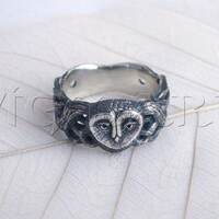 Unique Owl Ring: Crafted in Sterling Silver 925 for Owl Enthusiasts.  Symbol of Wisdom and Grace. Em