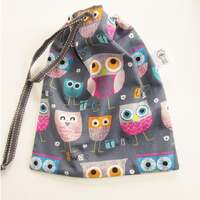 Petit sac motif "hiboux" avec ruban 