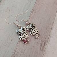 Owl earrings, bird earrings, animal earrings, owl jewelry, nature lovers gifts, graduation gift, wil