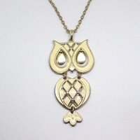 1970’s VINTAGE Gold and Enamel Articulated Owl Statement Necklace