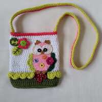 Girl's crossbody bag with owl.