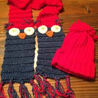 Child's owl scarf and hat set