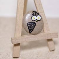 Brooch owl painted pebble