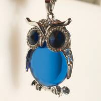 OWL neklace awesome blue gema and stainless figure with Rose cut behind