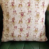 Burgandy & Cream Owl Cushion