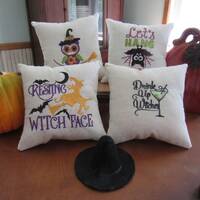 Embroidered witch, bat and owl Halloween mini pillows for tier trays, Halloween decorations, Hallowe