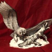 Handmade Ceramic Snow Owl Figurine: Collectible Home Decor (9x11)