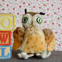 1960's Steiff Wittie Owl Mohair Figurine Collectible