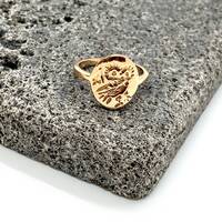 9k solid gold ring engraved with an Owl. Chevalier gold ring, the symbol of wisdom from the Greek my