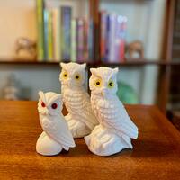 Italian Alabaster Family of White Horned Owls | Vintage Figurines | Made in Italy | Vintage Owls | O