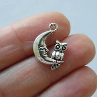 10 Owl moon charms antique silver tone B227