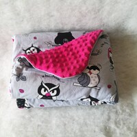 Owl Baby Blanket, Blanket with Filling, Decke  mit  Füllung, fuhsia Minky Blanket, funny owl Bl