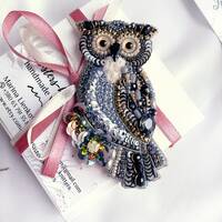 Beaded brooch bird, beaded gray Owl, valentine's day gift