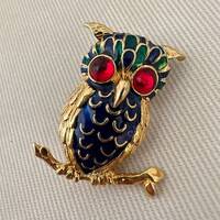 Vintage Figural Enamel Owl Brooch with Ruby Red Cabochon Eyes